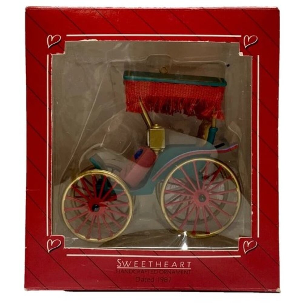 Vintage Sweetheart Carriage‎ Ornament 1987 Hallmark Keepsake Original Box Horse